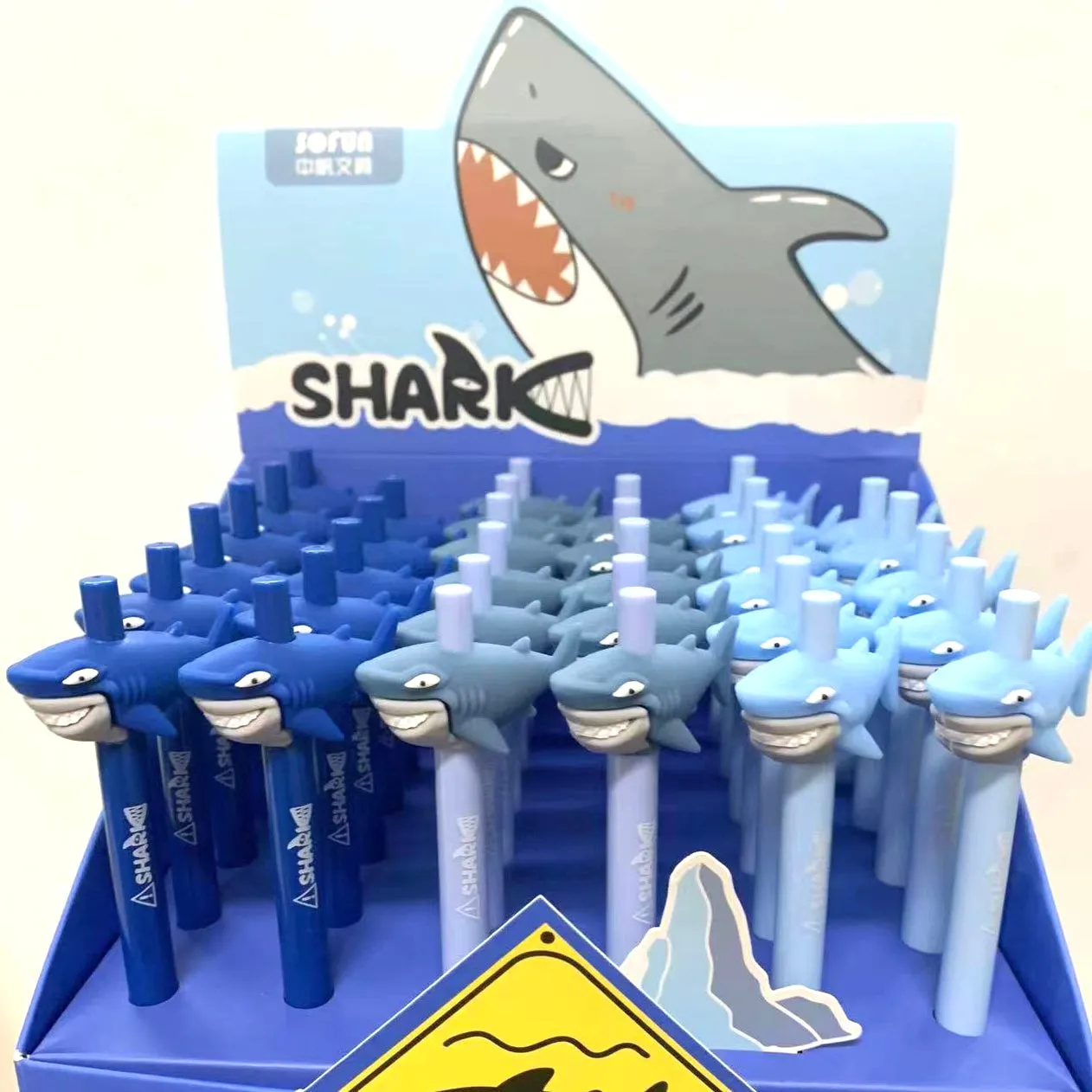 22481 SHARK RETRACTABLE GEL PEN-36