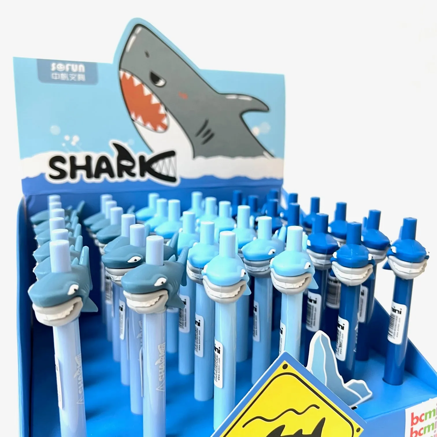 22481 SHARK RETRACTABLE GEL PEN-36